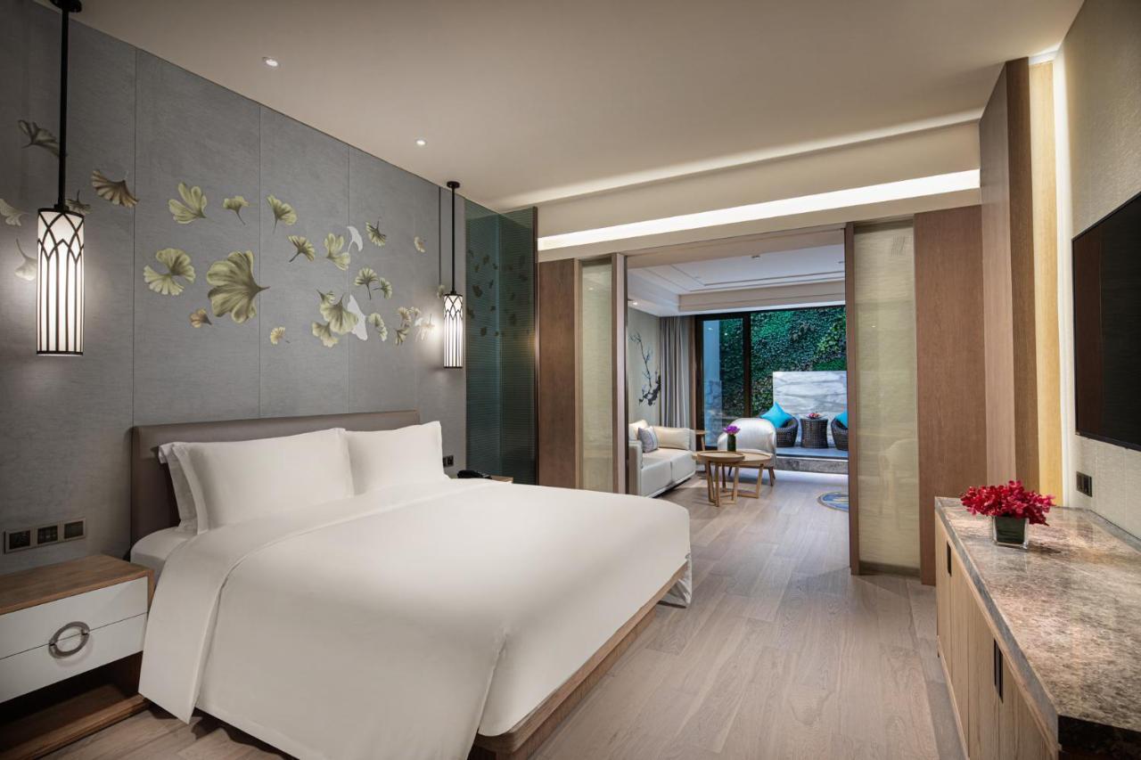 Crowne Plaza Shanghai Nanjing Road By Ihg Екстер'єр фото Deluxe Suite