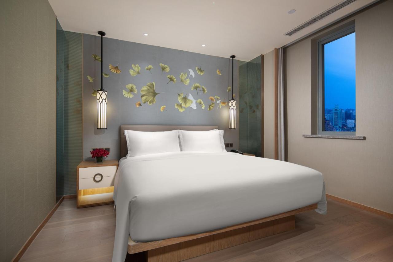 Crowne Plaza Shanghai Nanjing Road By Ihg Екстер'єр фото Deluxe Suite