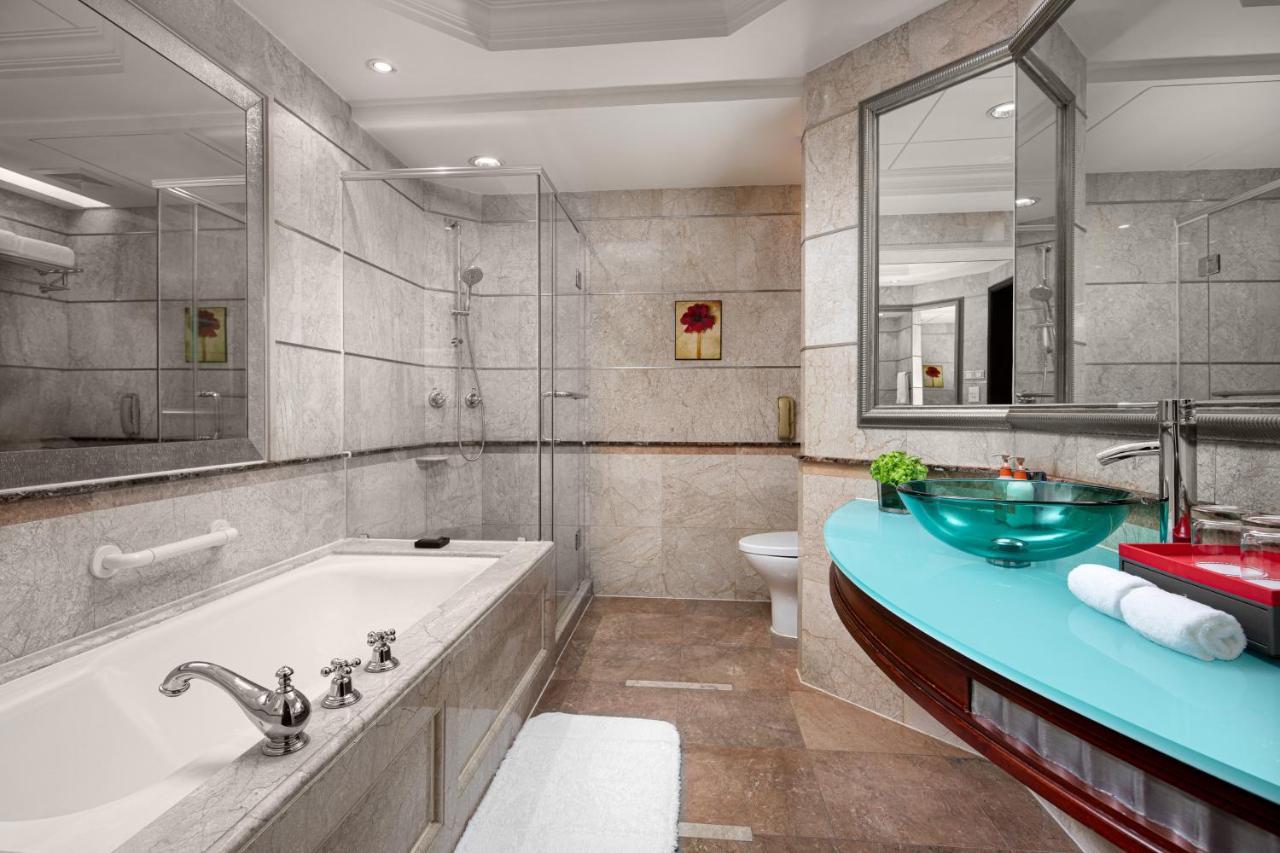 Crowne Plaza Shanghai Nanjing Road By Ihg Екстер'єр фото Bathroom